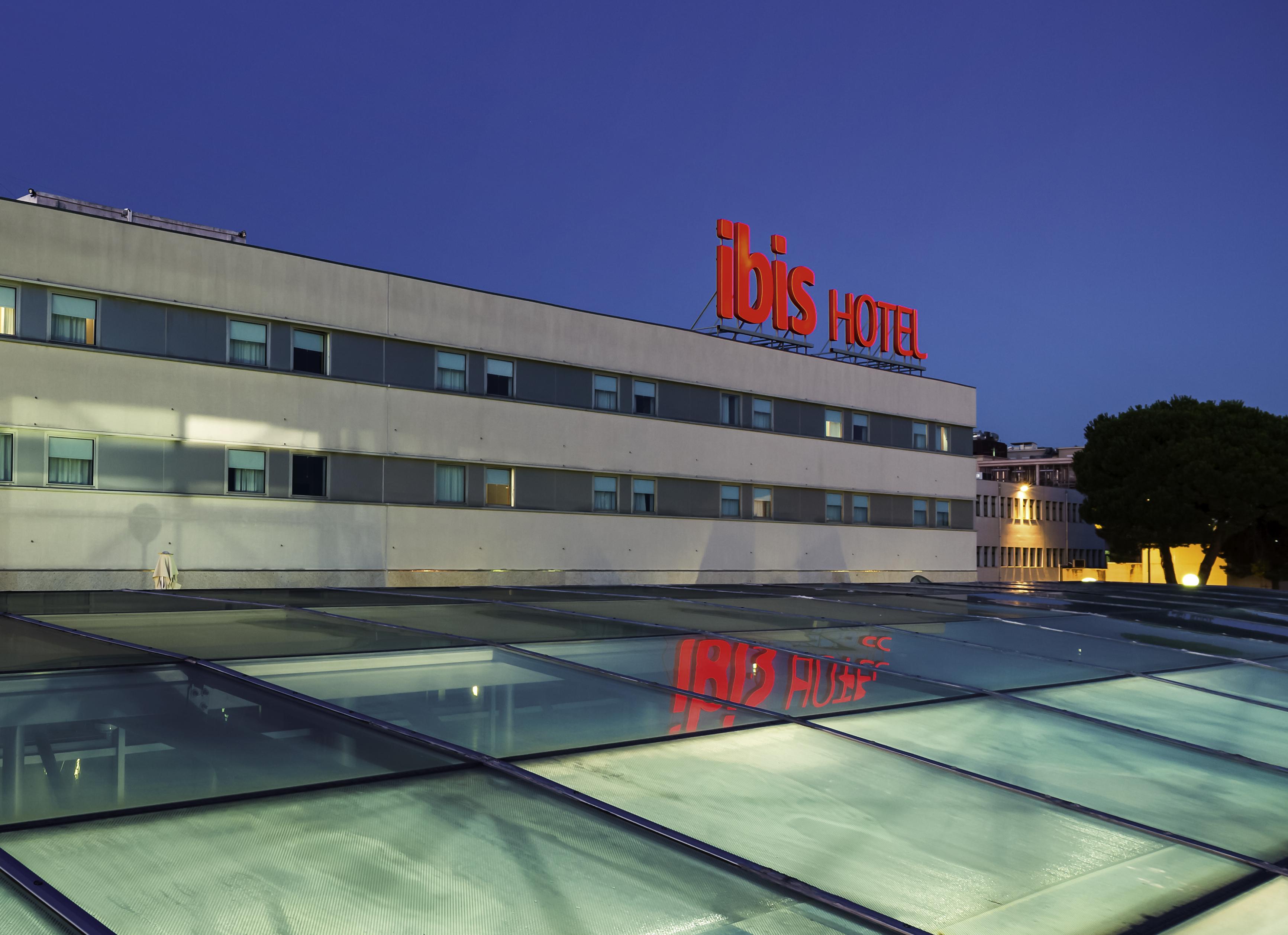 Hotel Ibis Porto Sao Joao Экстерьер фото